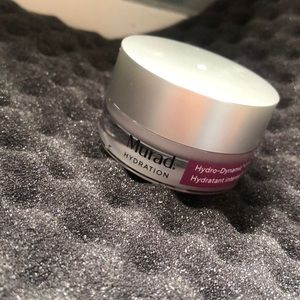 Murad hydration